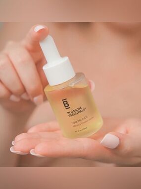 Blossom Essentials Hydration Oil